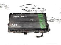 Корпус воздушного фильтра VW Golf Plus 036129611CD