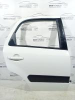 Дверь задняя правая (белая) SX4  6800379J00