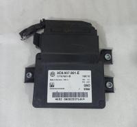 Блок управления парковочным тормозом Touareg 2002-2010 (3C8907801E)