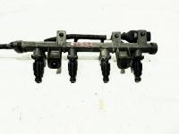 Рейка топливная (рампа сборе) Hyundai Getz G4HG (1,1) 2002-2010  3530402810