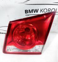 Фонарь задний внутренний правый Cruze 2009-2016 СЕДАН  95971551