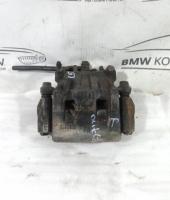 Суппорт тормозной передний правый Outlander (GF) 2012> (В СБОРЕ 4605B472)