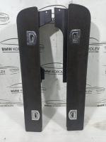 Держатель задней полки Touareg 2002-2010 7L6863527KW64