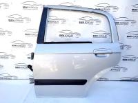 Дверь задняя левая (серебристая) Hyudai Getz 770031C020
