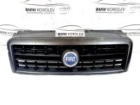 Решетка радиатора (бежевая) FIAT Doblo 735418095