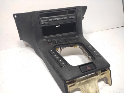 Центральная консоль BMW 3 E36  51168167395