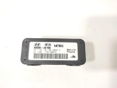 Датчик ускорения  I30 95690-3X100