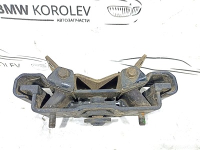 Опора КПП (KB) 2006-2016 L200 MR992717