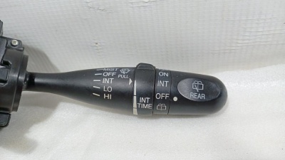 Переключатель стеклоочистителей Grand Vitara 2005-2015 , SX4 2006-2013  3731062J31 Grand Vitara 3731062J31