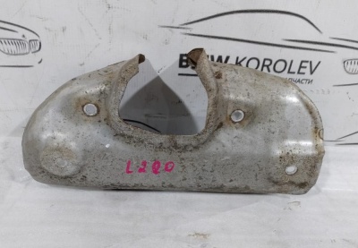 Экран тепловой  L200 1555A153