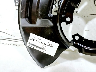 Кожух тормозного диска левый  F30 34216792243