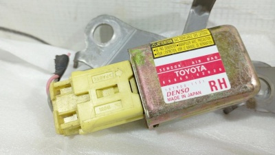 Датчики AIR BAG RAV 4 2000-2005  8986042020 RAV4 8986042020