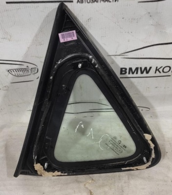 Стекло кузовное глухое правое Hyundai i30 I30 878202L010