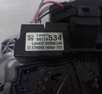 Переключатель подрулевой в сборе MITSUBISHI Outlander (GF) 2012>  8600A740  8600A740