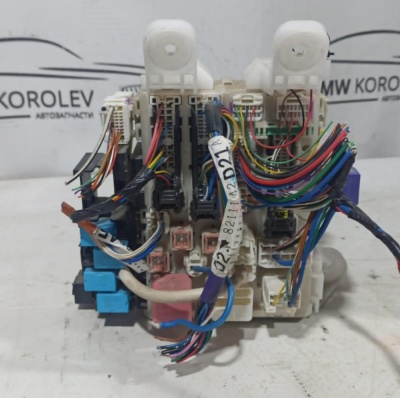 Блок предохранителей RAV 4 2000-2005 RAV4 8273042010