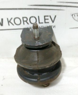 Подушка двигателя 1.6/2.0 Grand Vitara 2005-2015  1161065J01 Grand Vitara 1161065J01