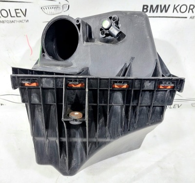 Корпус воздушного фильтра Grand Cherokee (WH/WK) 2005-2010   53013803AC