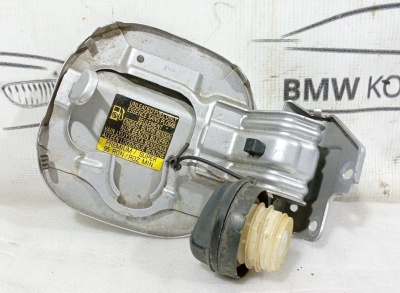 Лючок бензобака CR-V 2007-2012  63910SWAA00ZZ CR-V 63910SWAA00ZZ