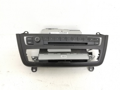 Магнитола F30 65129294200