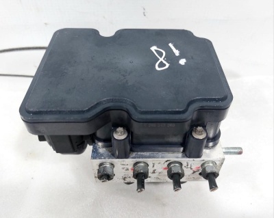 Блок ABS (насос) SX4 2013> SX4 5611061M80