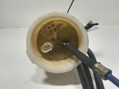 Датчик уровня топлива левый X5 E53 M54B30  16116762044