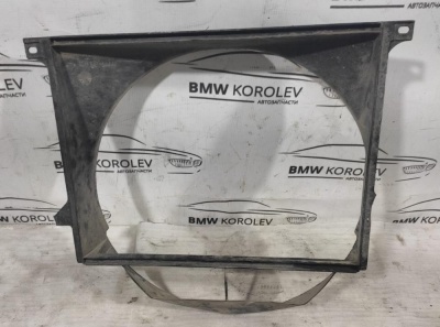 Кожух вентилятора BMW 5 E34 E34 17111712371