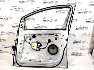 Дверь передняя правая (A7W) Golf Plus (2005-2014)  5M0831106E