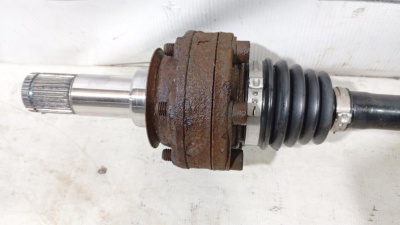 Полуось (привод) задняя 2.5 TDI Touareg 2002-2010  7L6501201D  7L6501201D