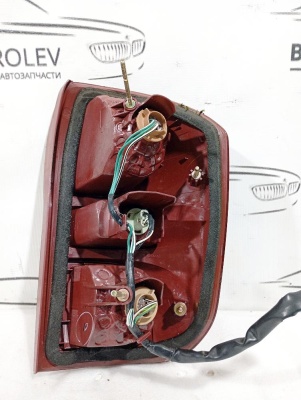  Фонарь задний левый RAV4 8156142040