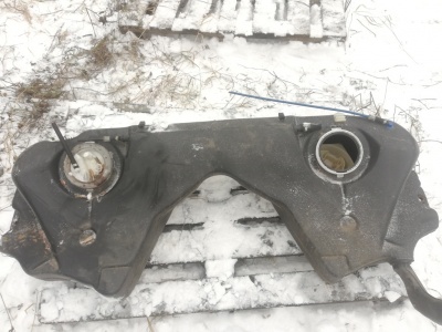 Топливный бак E39 (дизель)  16111182971