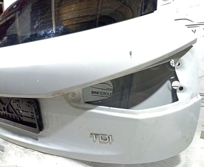 Дверь багажника(крышка) Audi Q3 (8U) 2012-2018  8U0827025