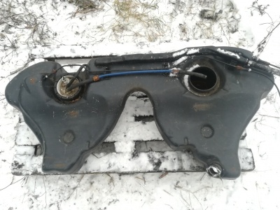 Топливный бак E36  16111182490