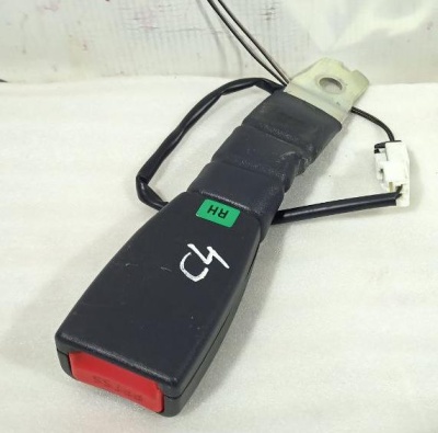 Ответная часть ремня ПРАВАЯ Hyundai Getz (888401C400WK) Getz 888401C400WK