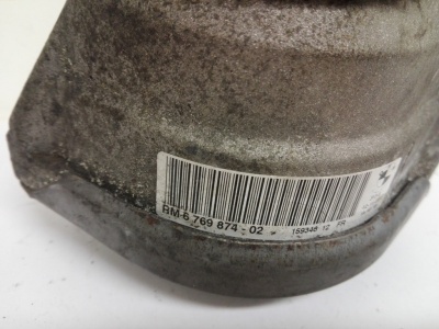 Подушка двигателя E60  22116769874