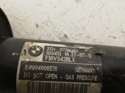 Амортизационная стойка передняя правая BMW F10 31316789362