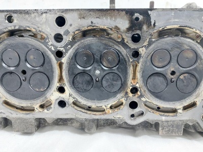 Головка блока Grand Cherokee (WH/WK) 2005-2010 3.0 TD V6 642 ПРАВАЯ    5175342AB