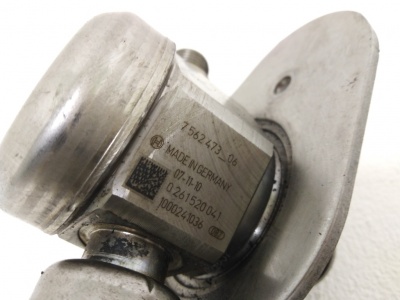 ТНВД N43B20  E90 13517562473