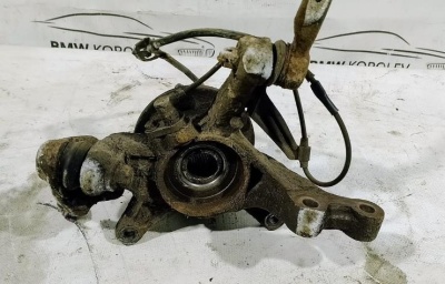 Кулак поворотный передний левый RAV 4   4321242060