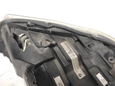Фара правая ксенон (дефект) E90 LCI E90 63117240262