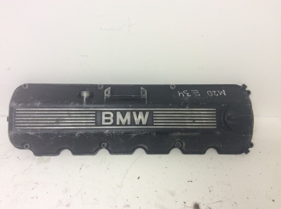 Крышка клапанная ДВС M20  M20