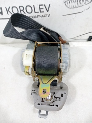 Ремень безопасности с пиропатроном RAV 4 2000-2005 ПЕРЕДНИЙ   RAV4 7322042262C1