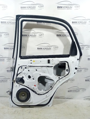 Дверь задняя правая (белая) SX4   SX4 6800379J00