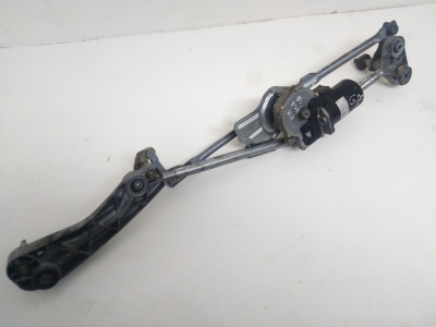 Трапеция стеклоочистителя E39  61618385218	