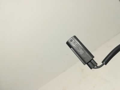 Форсунка омывателя лобового стекла E90 E92  61667131299	