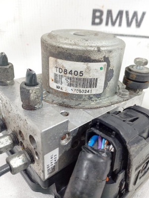 Блок ABS (насос) NISSAN JUKE (F15)    476601KA1A