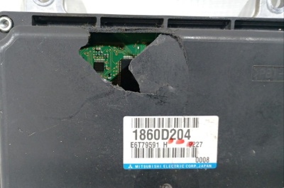 Блок управления двигателем Outlander (GF) 2012>  1860D204  1860D204