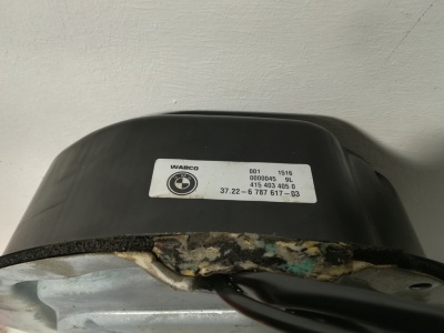 Компрессор пневмоподвески X5 E53  37226787617