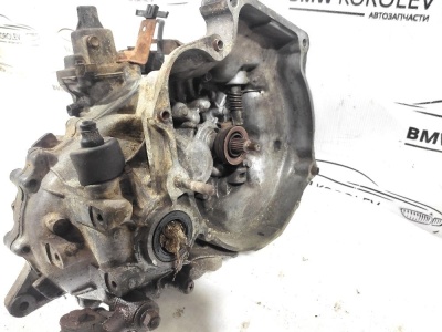 МКПП (G13B) Suzuki Swift (1989-2003)  2472160B01