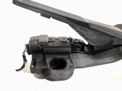 Педаль газа VW Golf VI (2008-2013)  1K2721503S