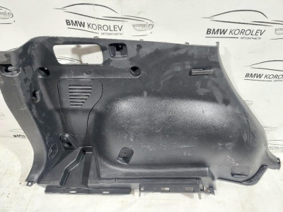 Обшивка багажника RAV 4 2006-2013 ЛЕВАЯ НИЖНЯЯ  RAV4 6474042050B0